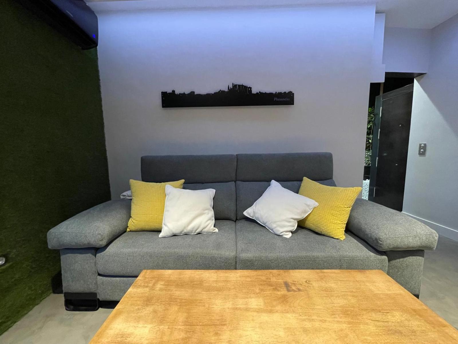 Skyline Apartment Plasencia